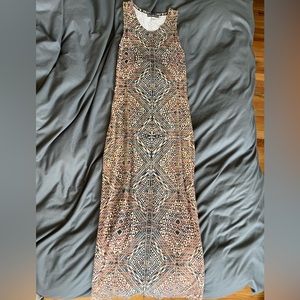 Billabong maxi dress with back cutout size S